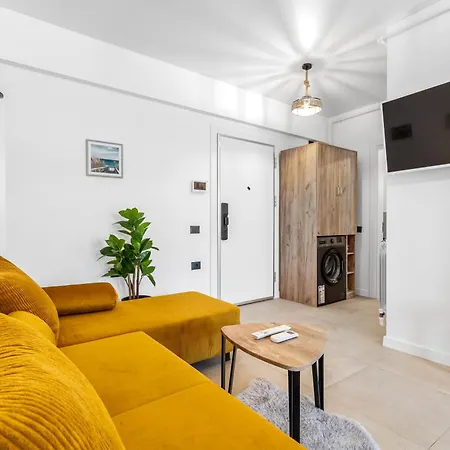 Popeye's Seaview In Odyssey Indoor Pool & Apartament Năvodari