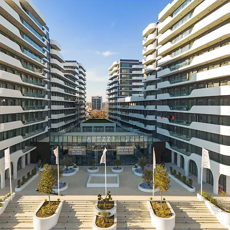 Popeye's Seaview In Odyssey Pool & Năvodari