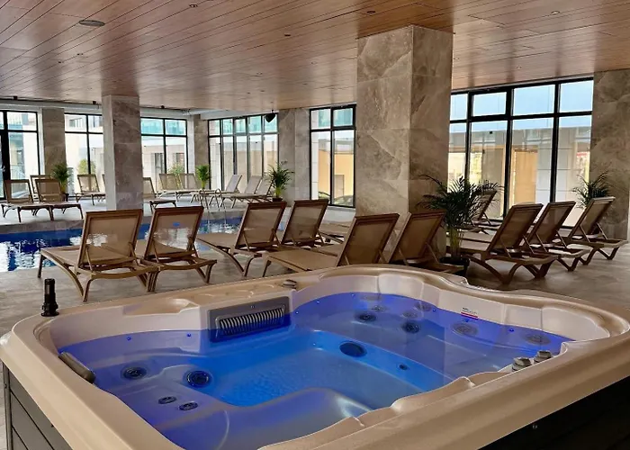 Popeye's Seaview In Odyssey Pool & 아파트 *