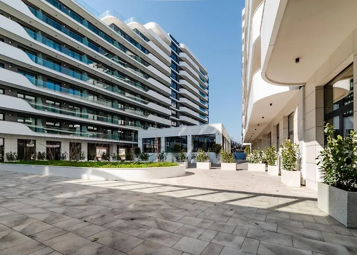 Popeye's Seaview In Odyssey Pool & 아파트