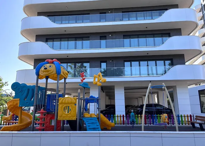 아파트 Popeye's Seaview In Odyssey Pool & *