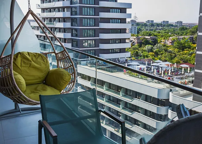 Popeye's Seaview In Odyssey Pool & * Năvodari