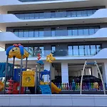 Apartment Popeye's Seaview In Odyssey Pool & *