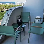 Apartment Popeye's Seaview In Odyssey Pool & Năvodari