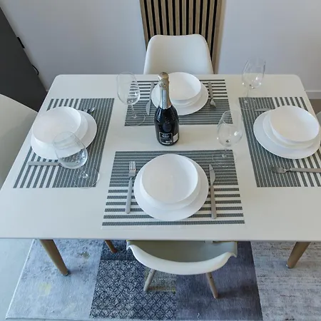 Popeye's Seaview In Odyssey Indoor Pool & Lägenhet Năvodari