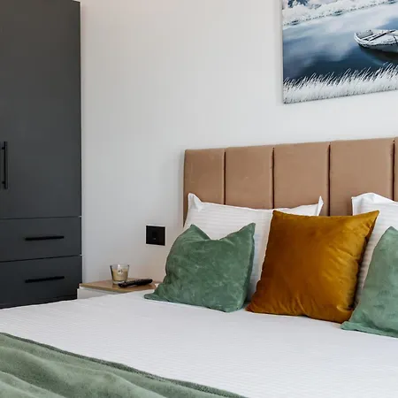 Popeye's Seaview In Odyssey Indoor Pool & Lägenhet *